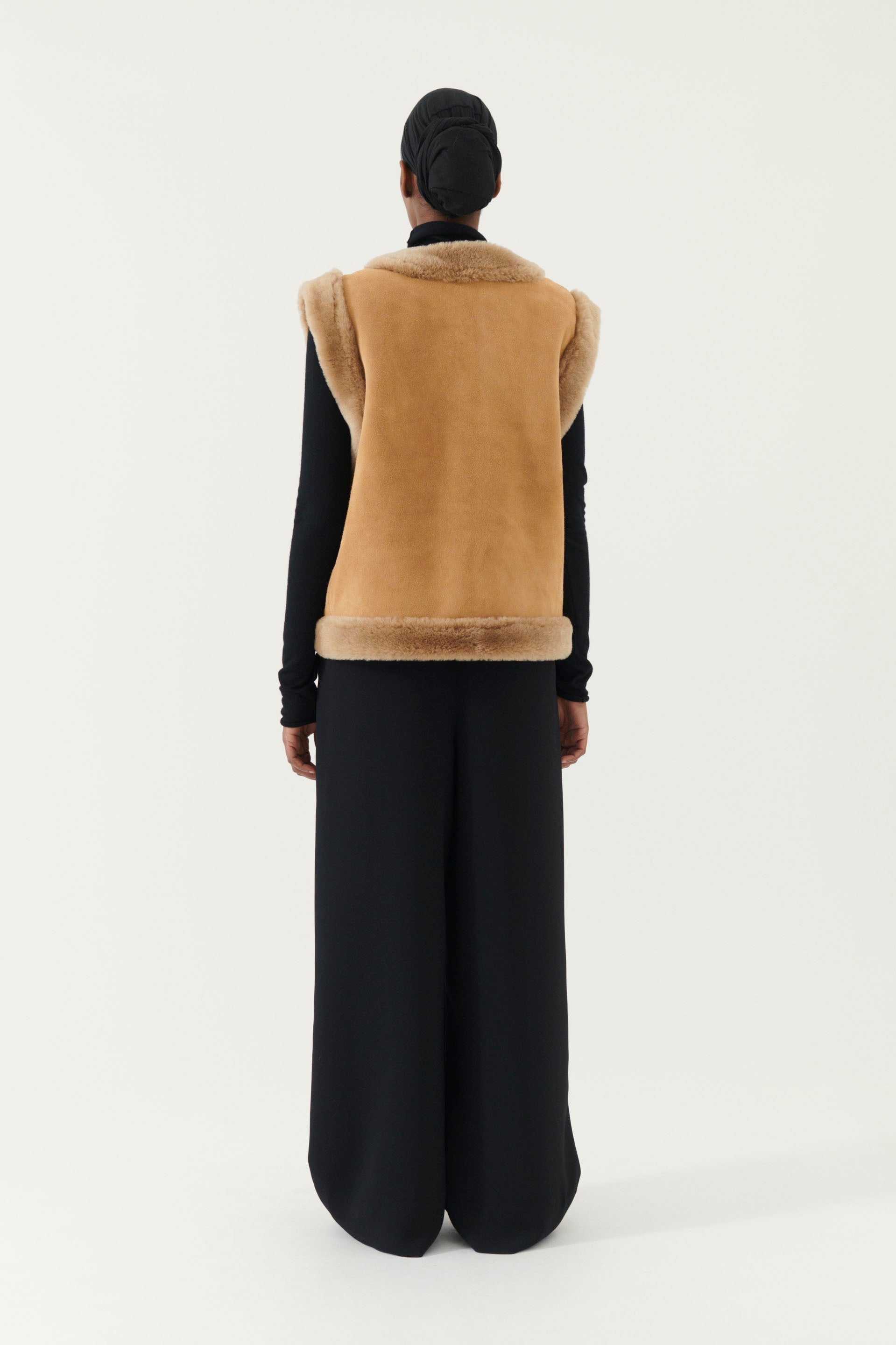 Lovechild 1979 Sally Vest OUTERWEAR 741 Tan